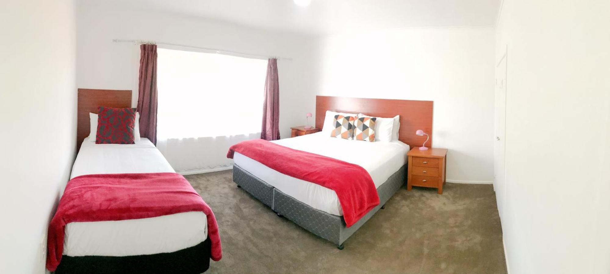 กรันจ์ มอเตอร์ ลอดจ์ Motel โอ๊คแลนด์ ภายนอก รูปภาพ