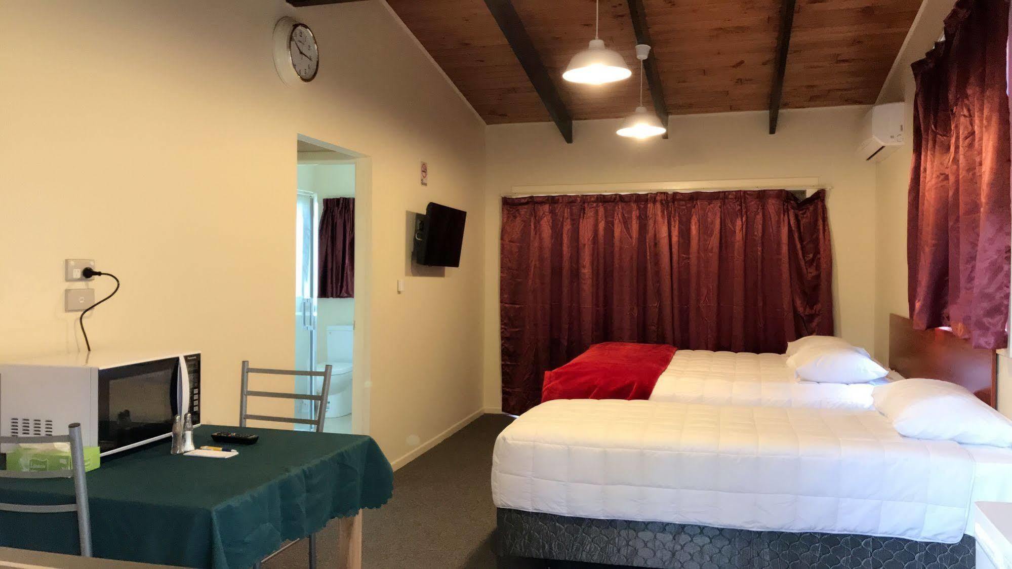 กรันจ์ มอเตอร์ ลอดจ์ Motel โอ๊คแลนด์ ภายนอก รูปภาพ